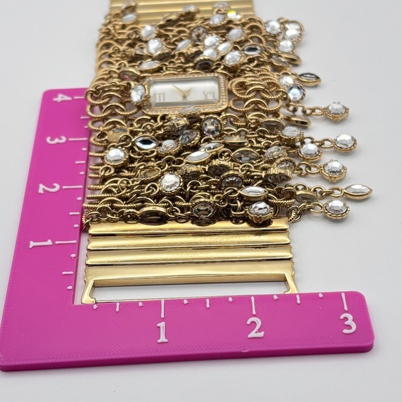 Betsey Johnson Watch Crystal Wide Chain Bracelet Gold Tone Needs Battery - Picture 11 of 12